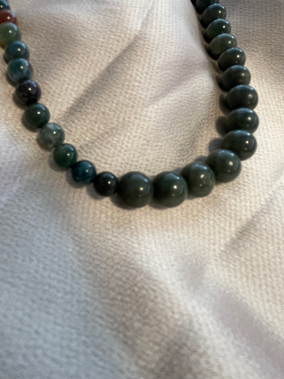 Serpentine & Indian Agate Graduated Necklace